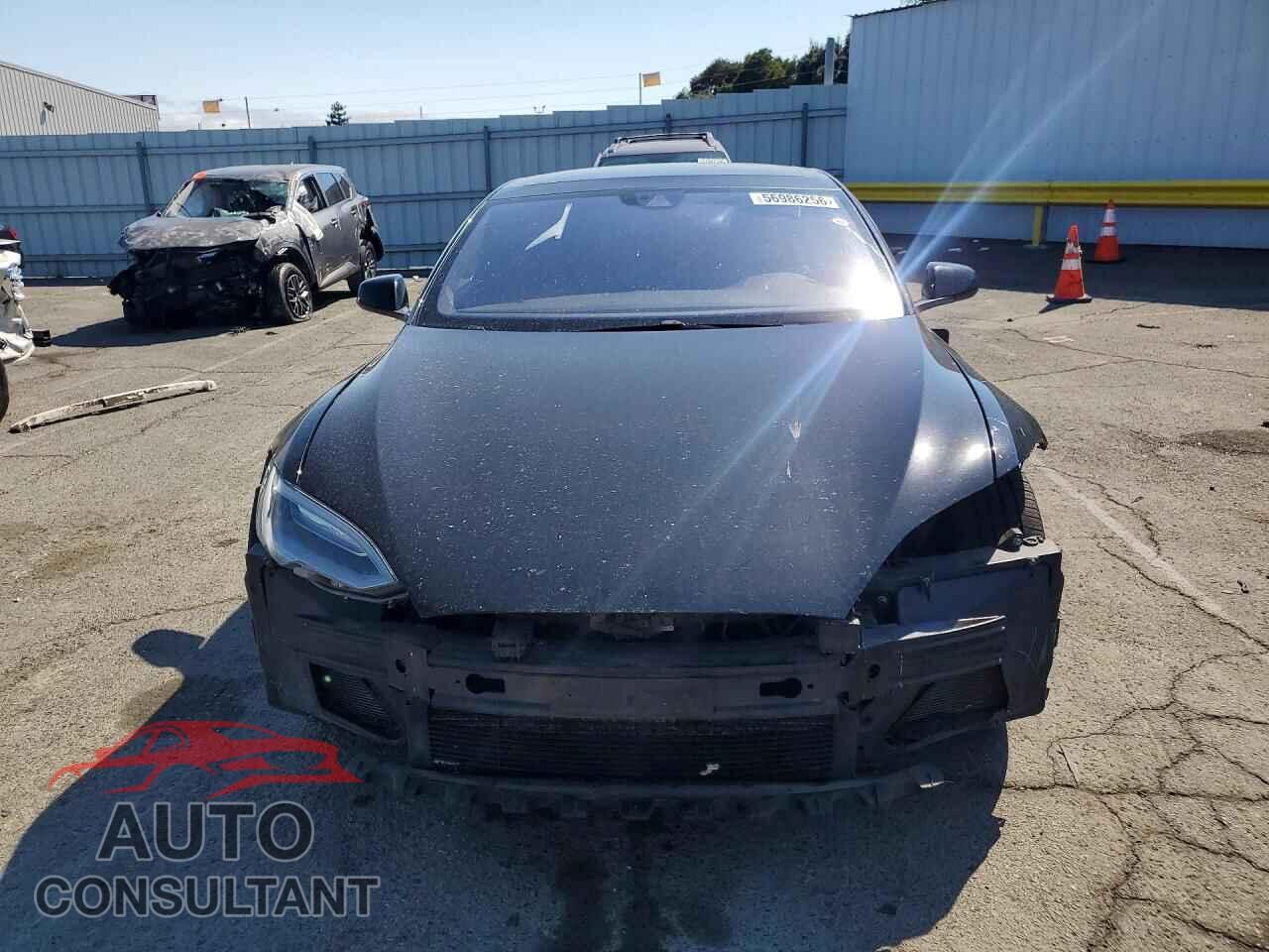 TESLA MODEL S 2016 - 5YJSA1E17GF160028