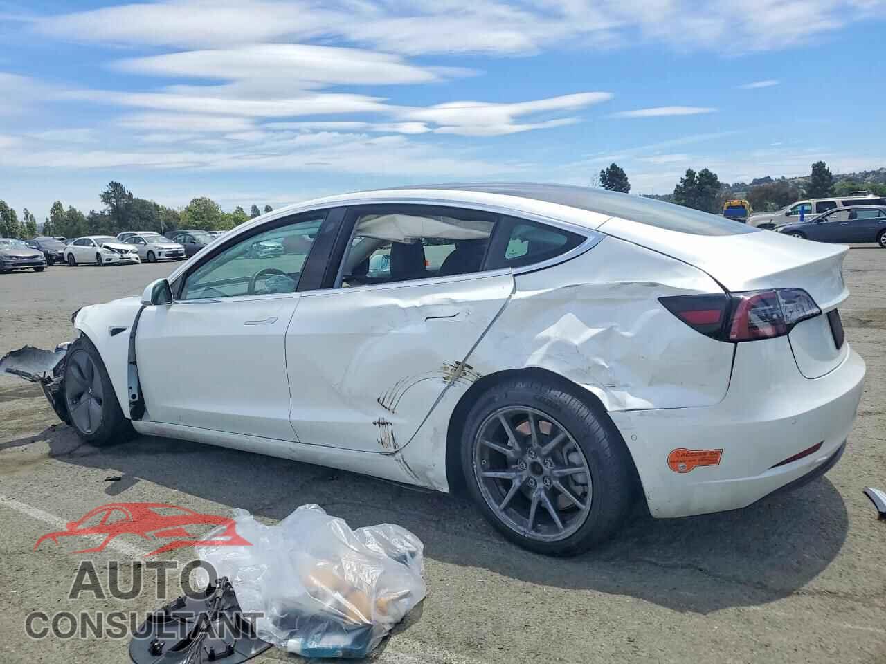 TESLA MODEL 3 2020 - 5YJ3E1EB2LF650047