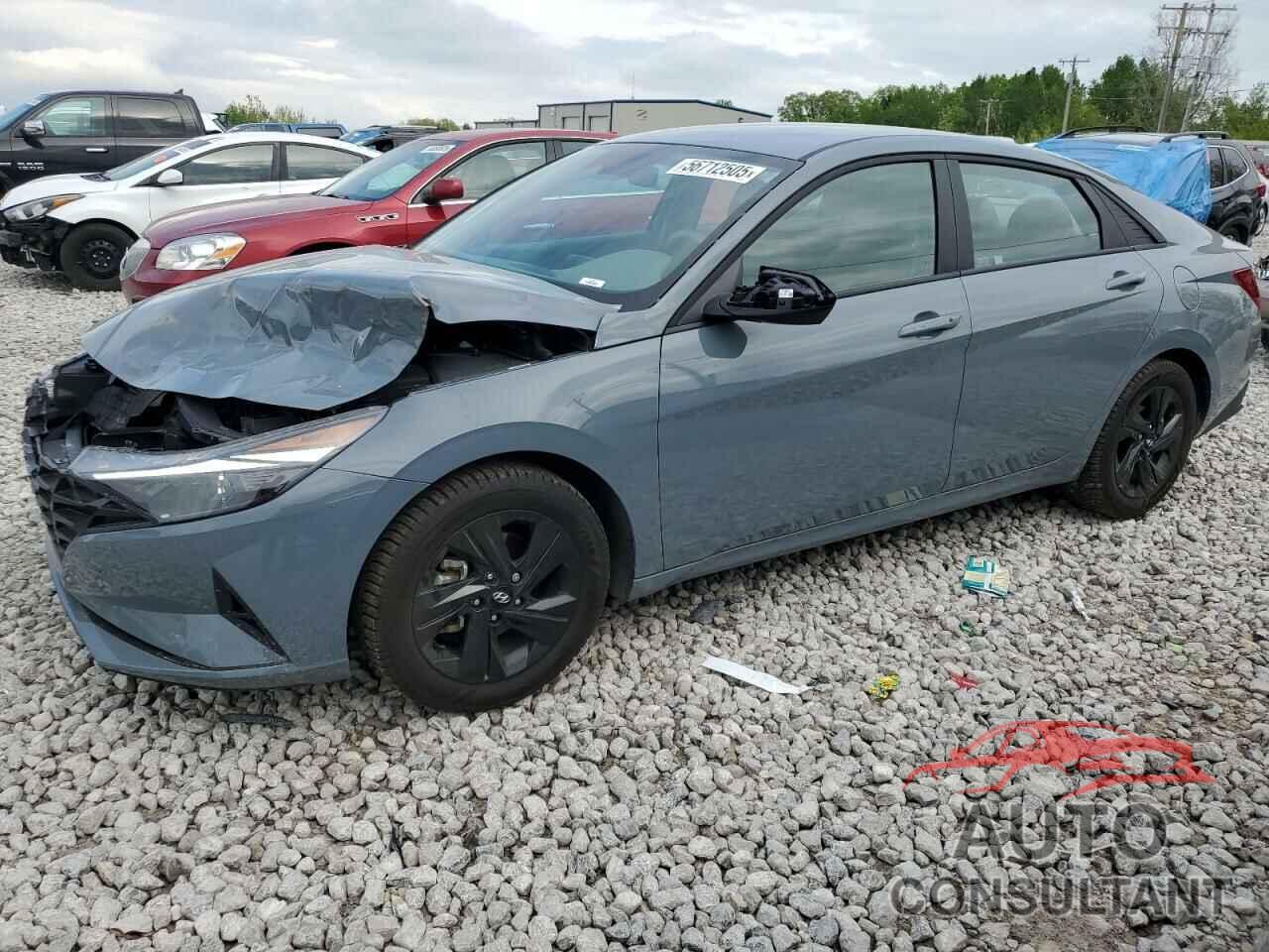 HYUNDAI ELANTRA 2023 - KMHLM4AG5PU440587