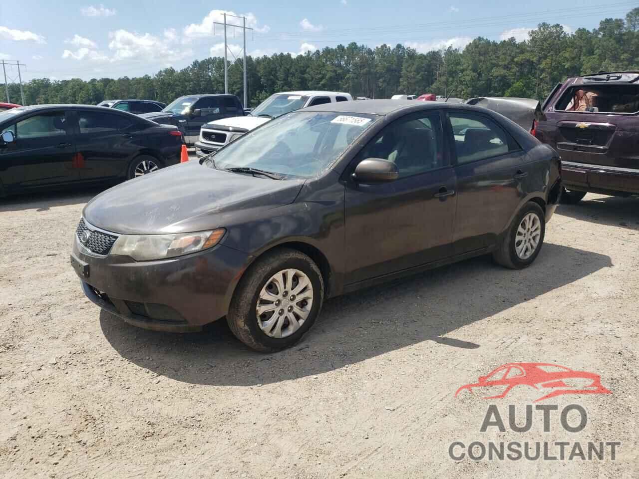 KIA FORTE 2011 - KNAFU4A21B5444285
