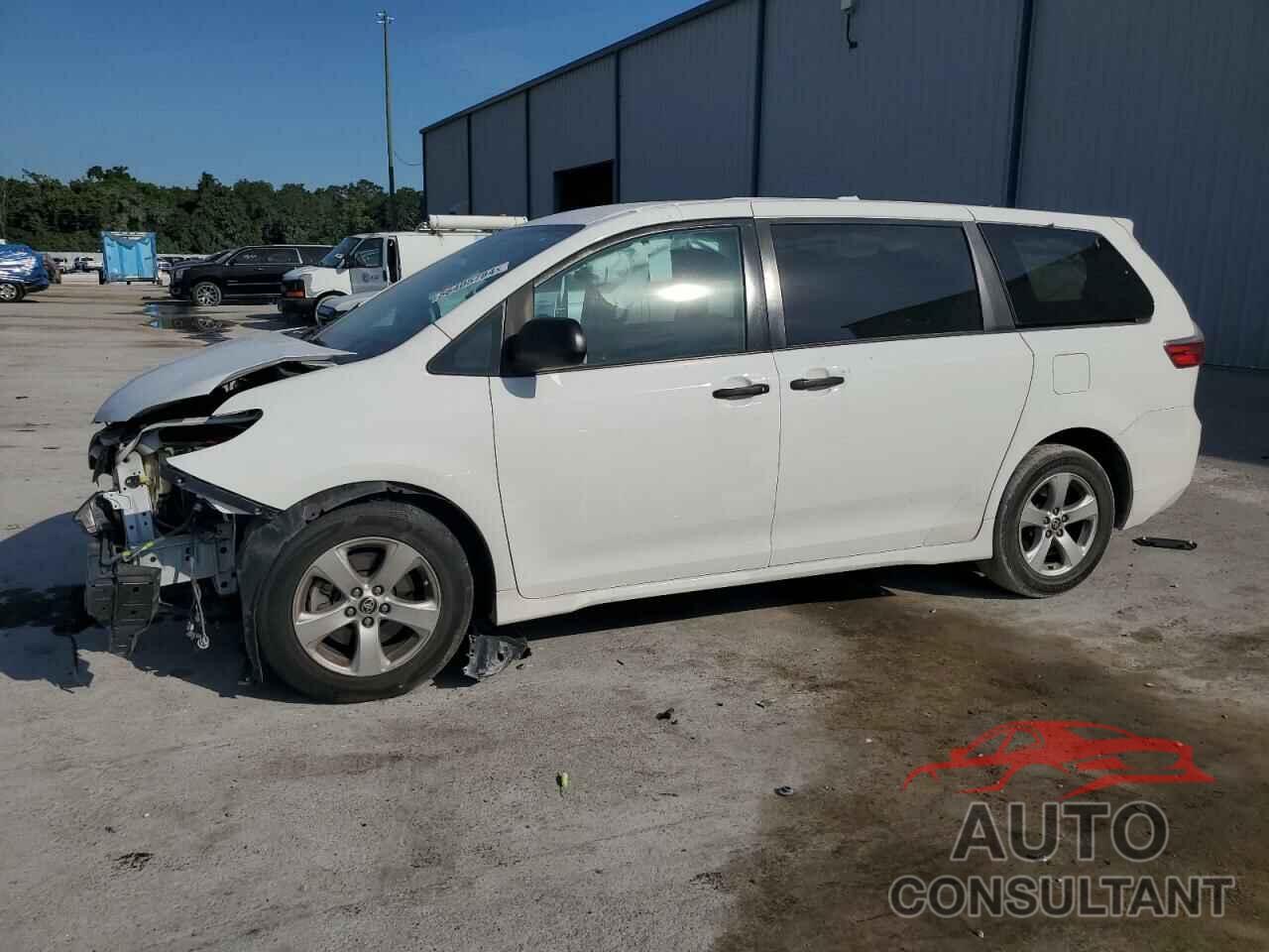 TOYOTA SIENNA 2020 - 5TDZZ3DC8LS057924