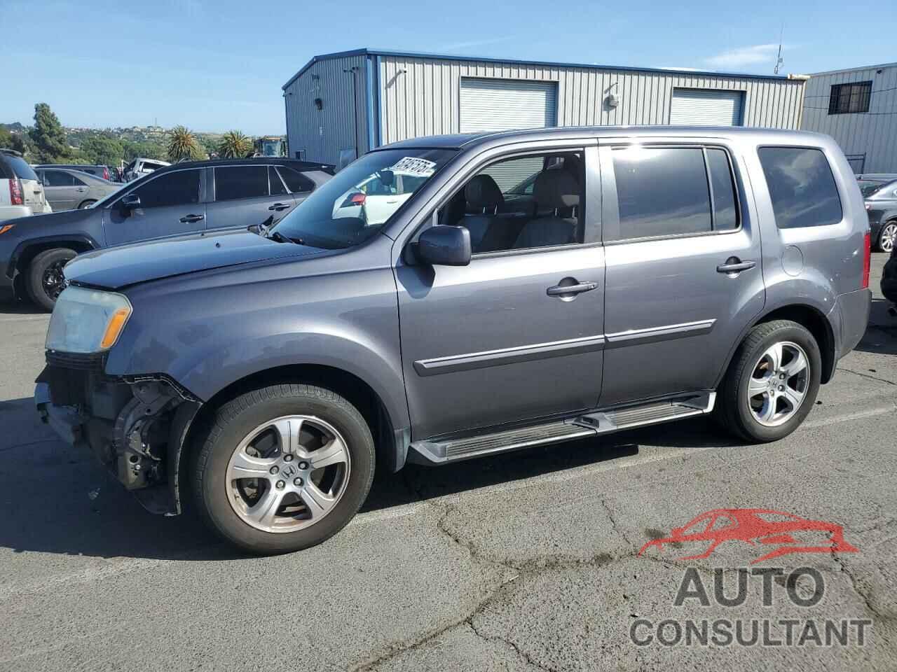 HONDA PILOT 2015 - 5FNYF3H75FB030724