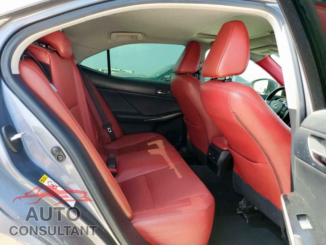 LEXUS IS 2014 - JTHBF1D22E5040114