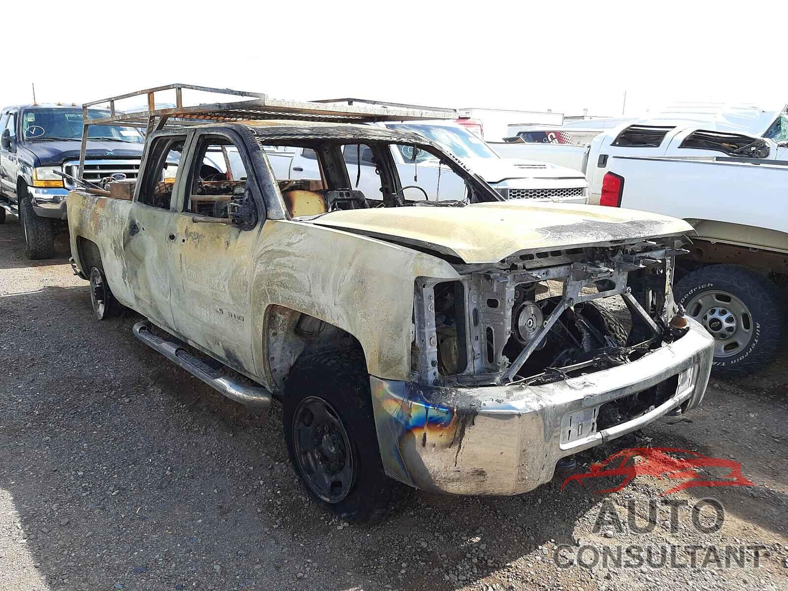 CHEVROLET SILVERADO 2019 - 2GC2KREG8K1160633