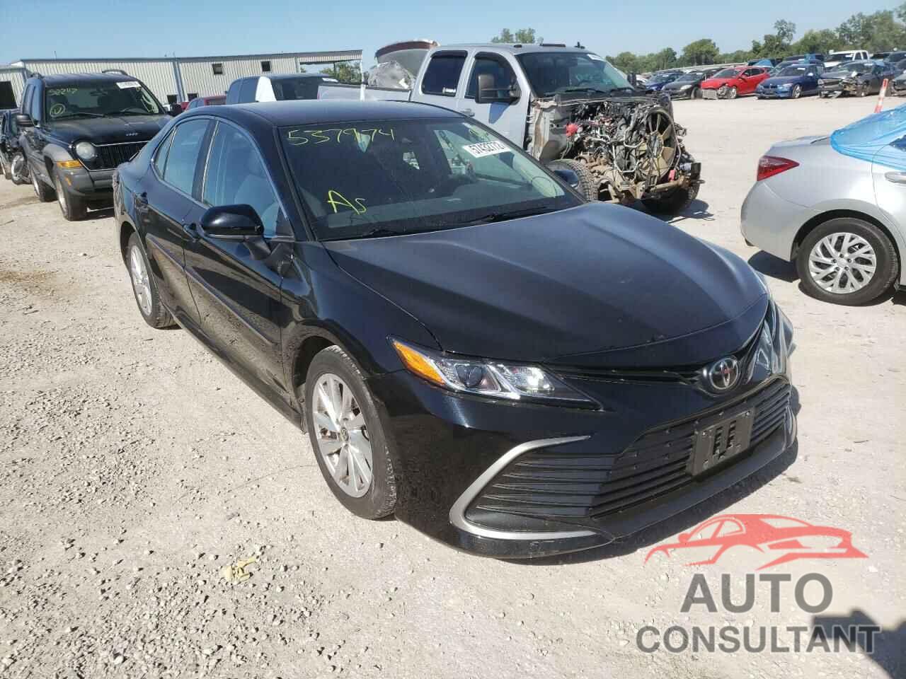 TOYOTA CAMRY 2021 - 4T1C11AK5MU537974