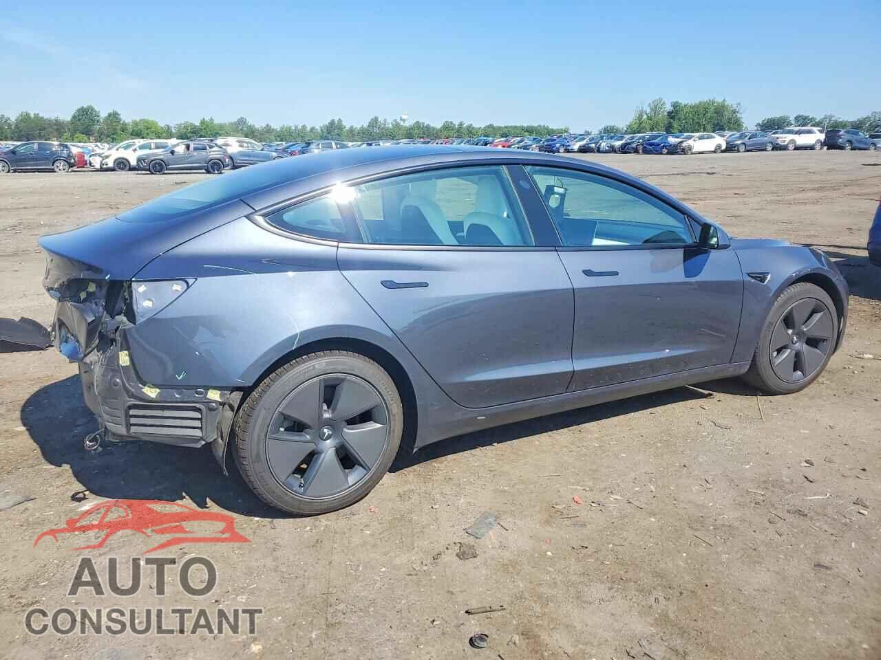 TESLA MODEL 3 2022 - 5YJ3E1EB4NF339450