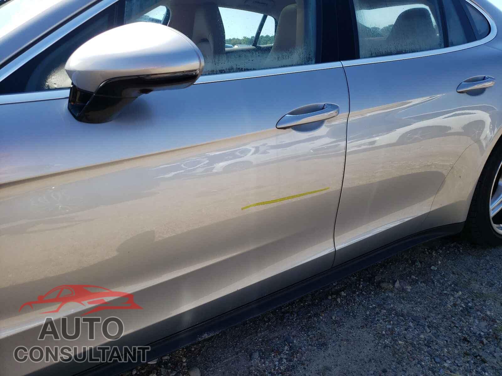 PORSCHE PANAMERA 2017 - WP0AB2A77HL122712