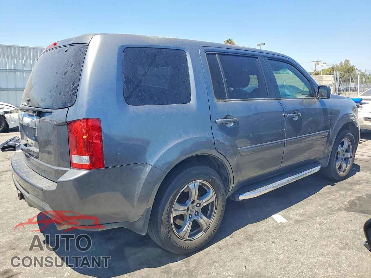 HONDA PILOT 2013 - 5FNYF3H4XDB018183