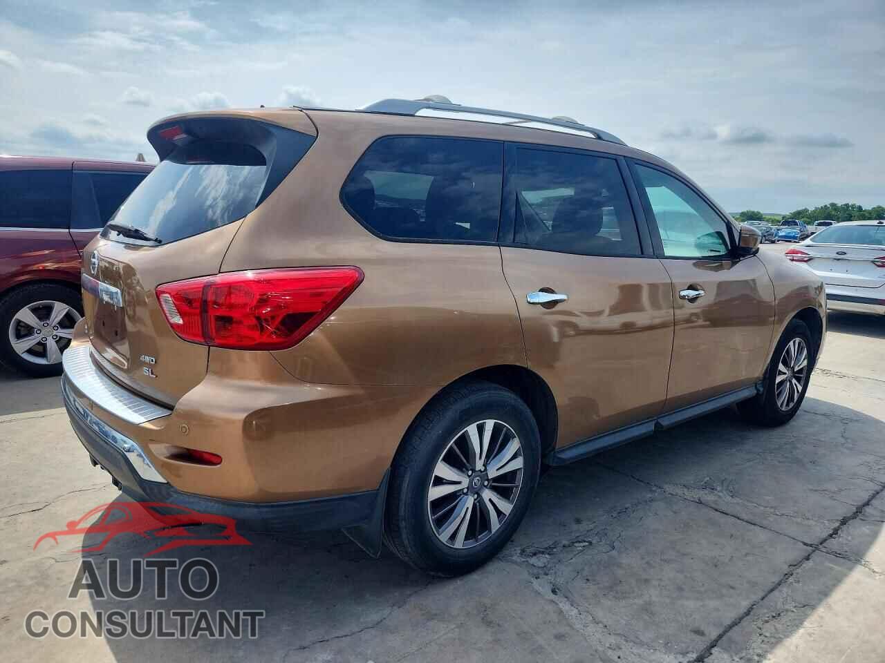 NISSAN PATHFINDER 2017 - 5N1DR2MM3HC603899