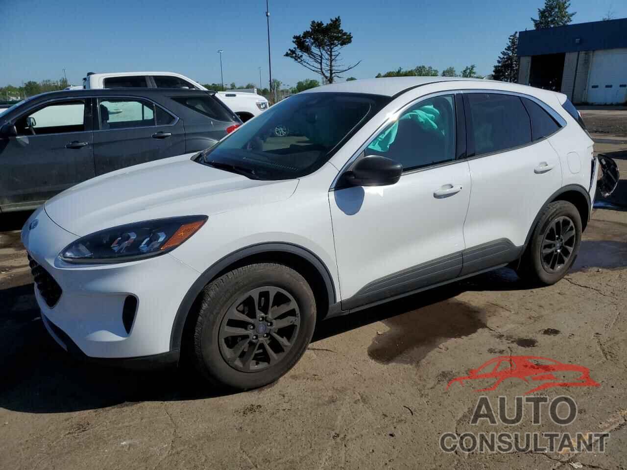 FORD ESCAPE 2022 - 1FMCU9G61NUB24211