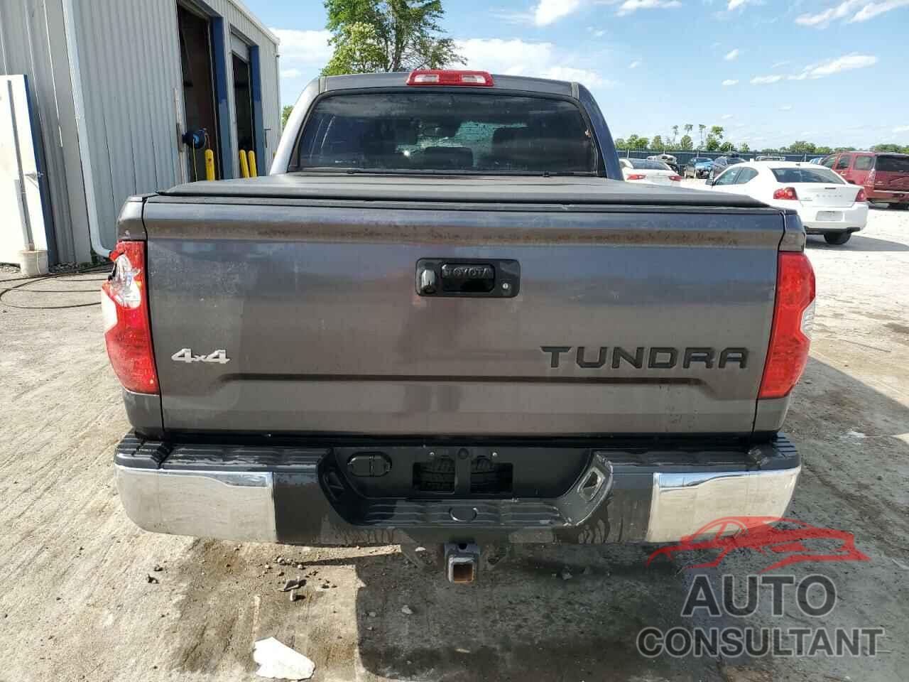 TOYOTA TUNDRA 2018 - 5TFHW5F14JX769690