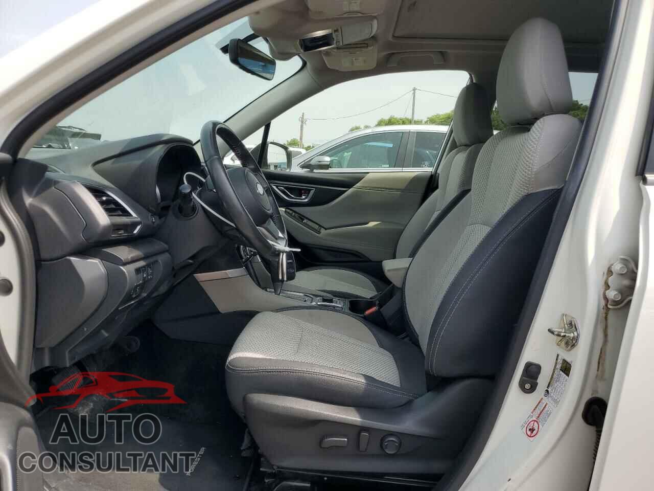 SUBARU FORESTER 2019 - JF2SKAGC3KH545463