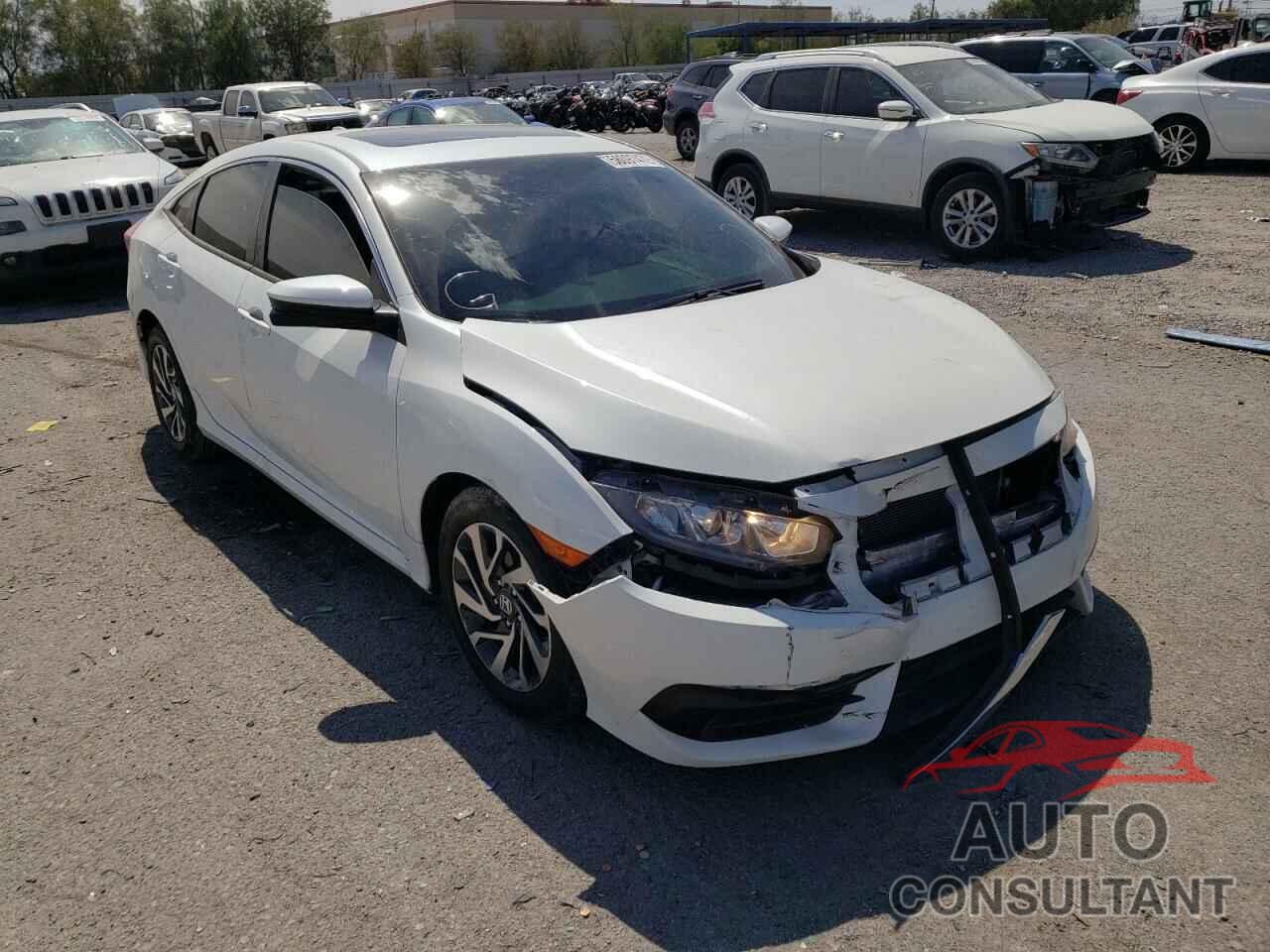 HONDA CIVIC 2018 - 19XFC2F78JE024931