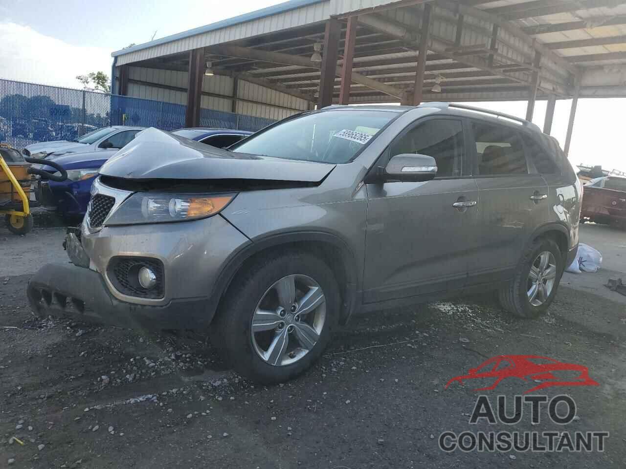 KIA SORENTO 2013 - 5XYKU4A68DG417812