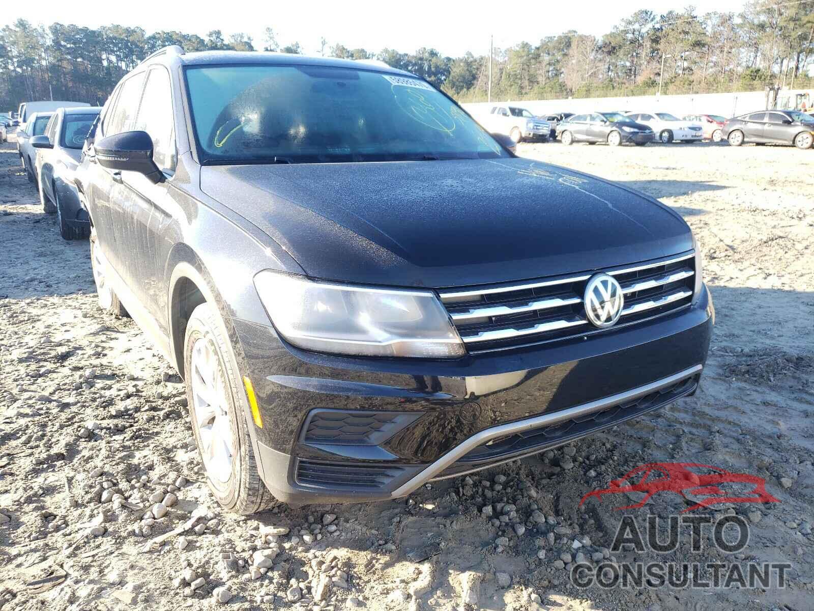 VOLKSWAGEN TIGUAN 2020 - 3VV1B7AX7LM020560