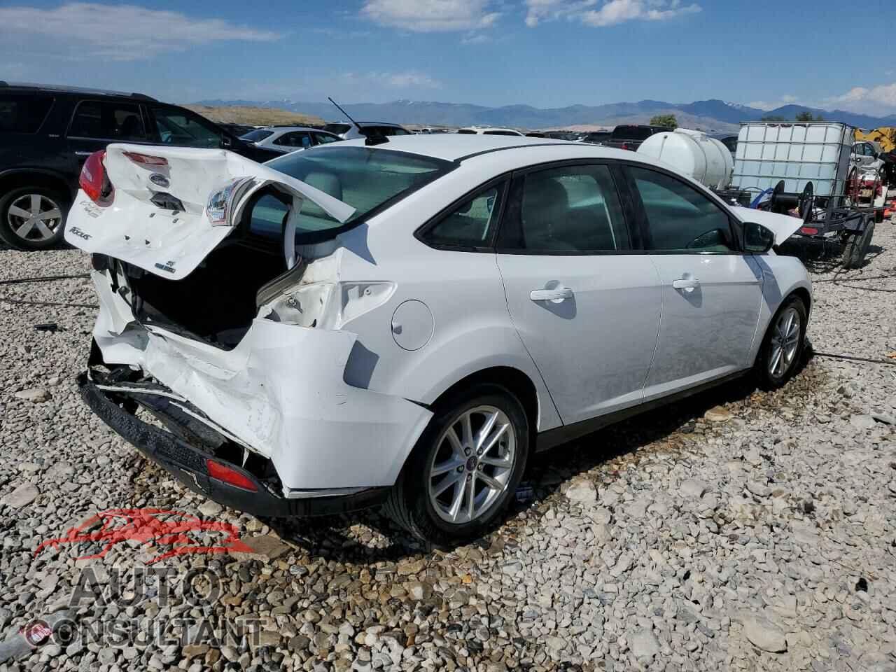 FORD FOCUS 2015 - 1FADP3F26FL348356
