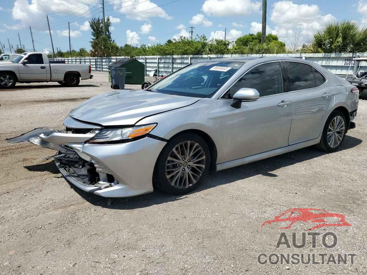 TOYOTA CAMRY 2019 - 4T1B11HK3KU760626