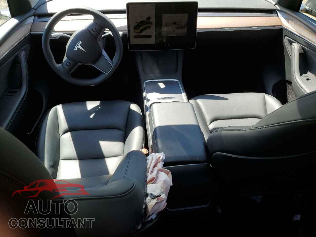TESLA MODEL Y 2023 - 7SAYGDEE2PF864587