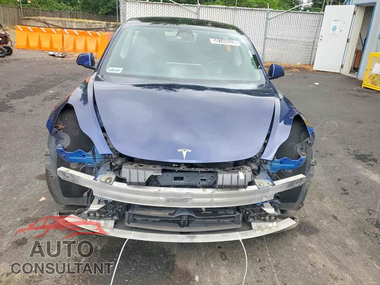 TESLA MODEL 3 2022 - 5YJ3E1EA5NF370150