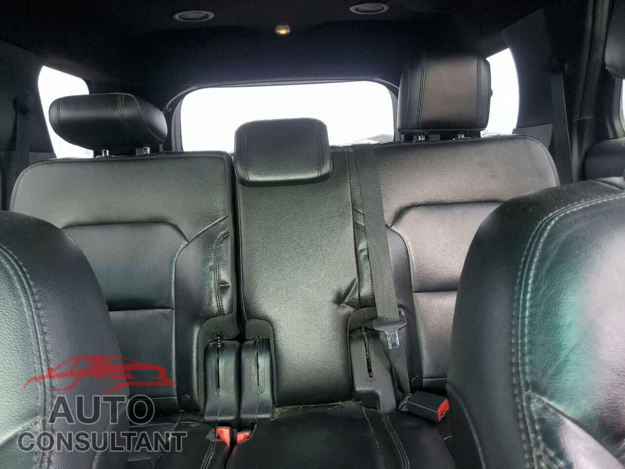 FORD EXPLORER 2017 - 1FM5K8D89HGA99222