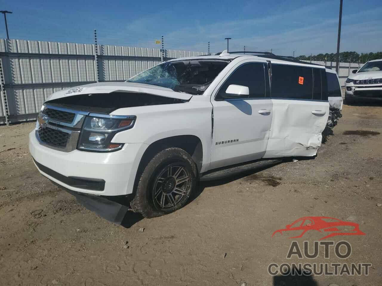 CHEVROLET SUBURBAN 2019 - 1GNSCHKC6KR151694