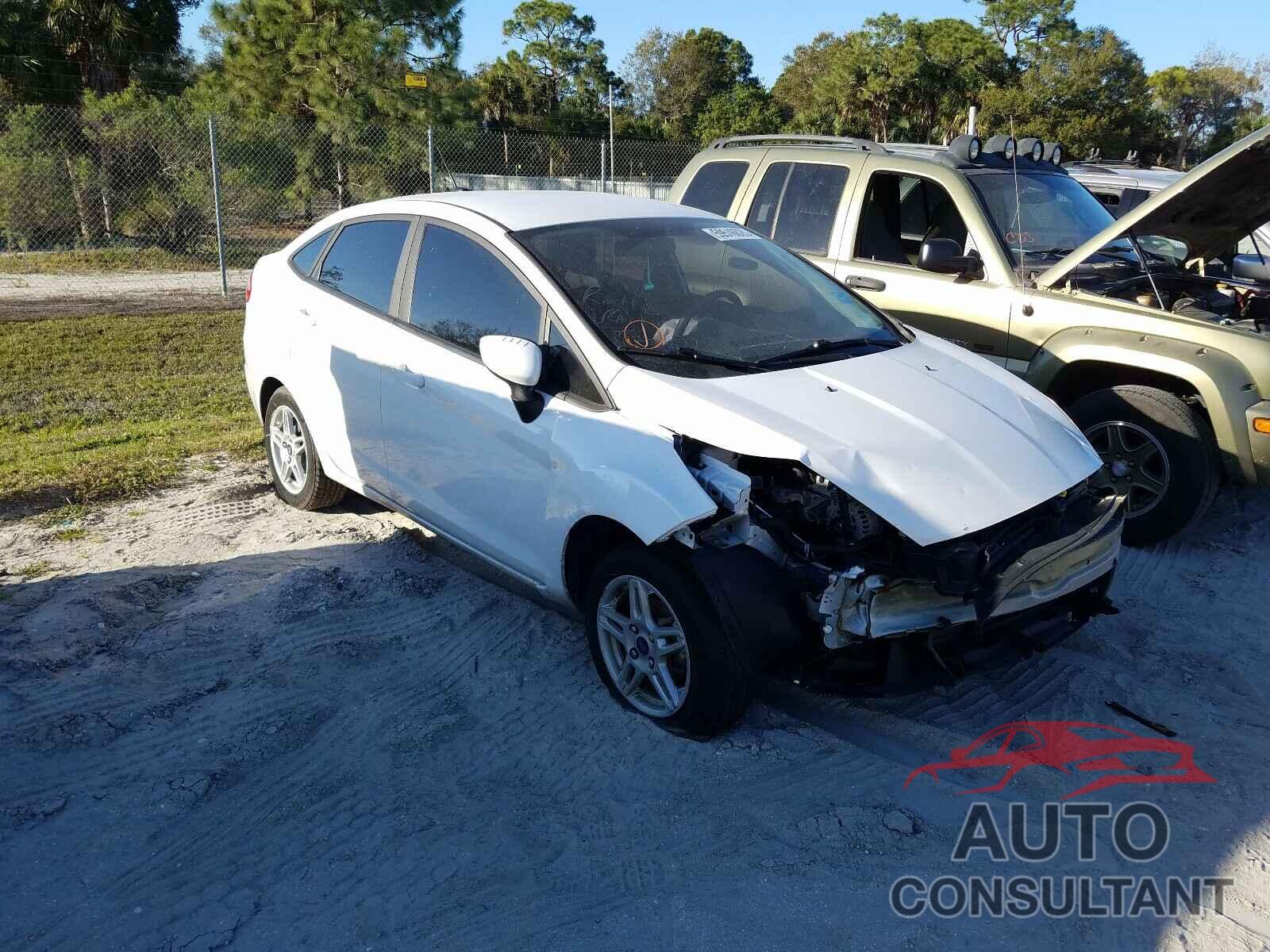 FORD FIESTA 2018 - 3FADP4BJ1JM127967
