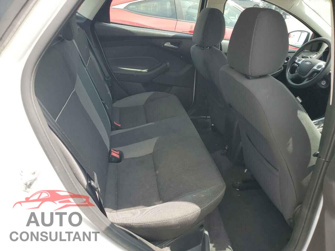 FORD FOCUS 2013 - 1FADP3F29DL374088