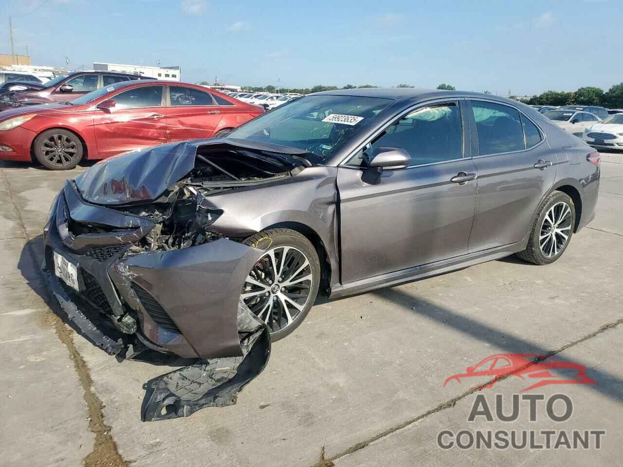 TOYOTA CAMRY 2018 - 4T1B11HK6JU157698