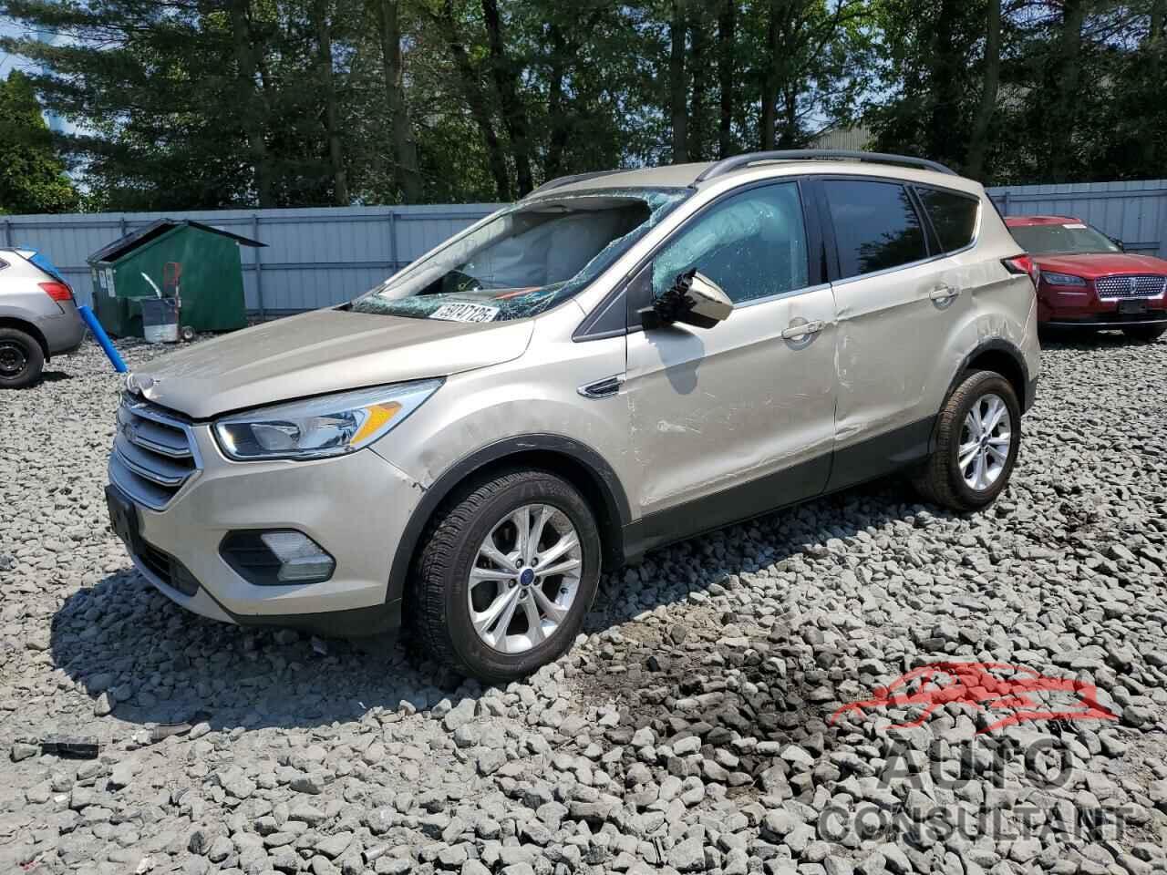 FORD ESCAPE 2018 - 1FMCU0GD5JUA75132
