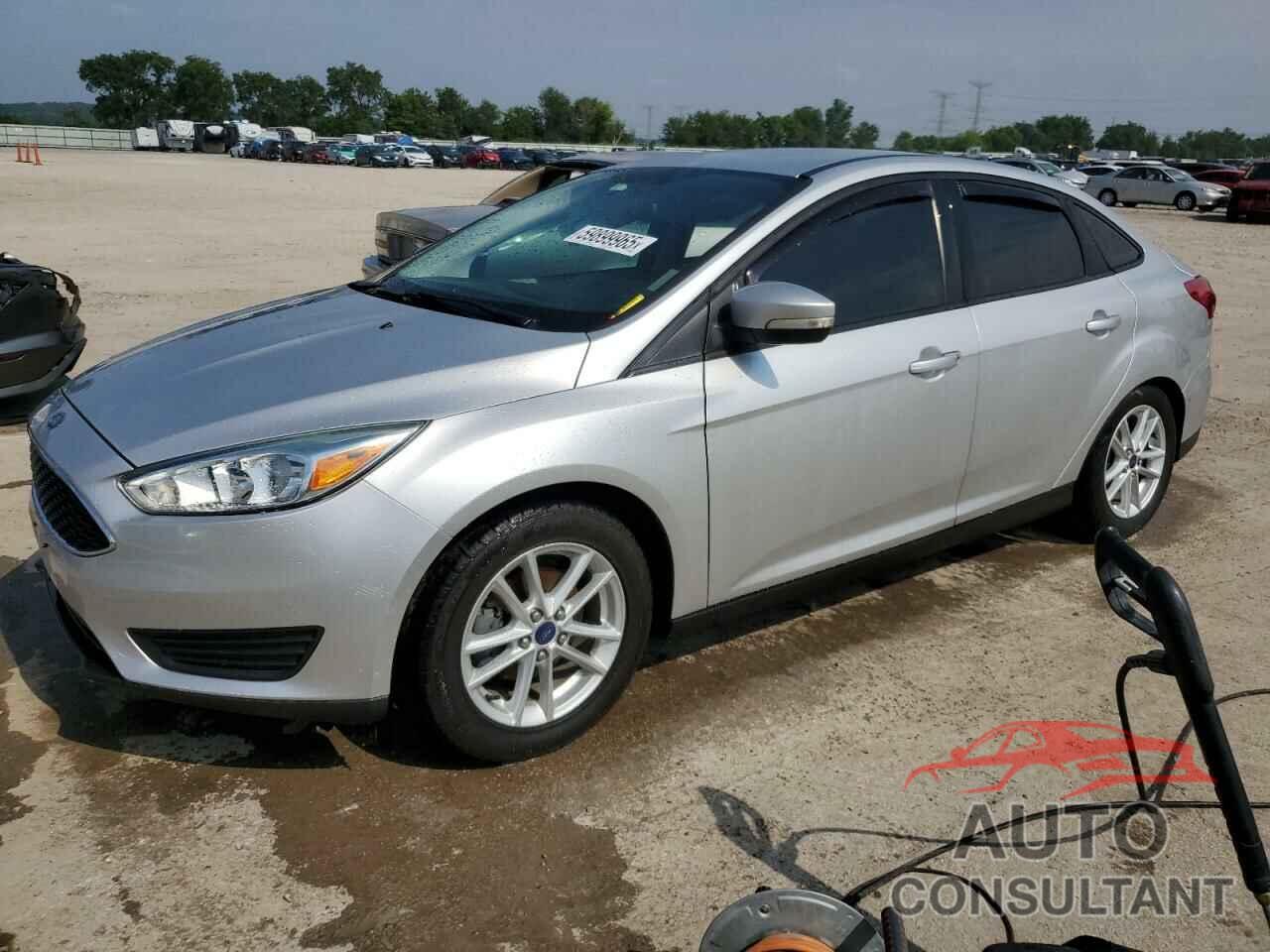 FORD FOCUS 2015 - 1FADP3F23FL280209