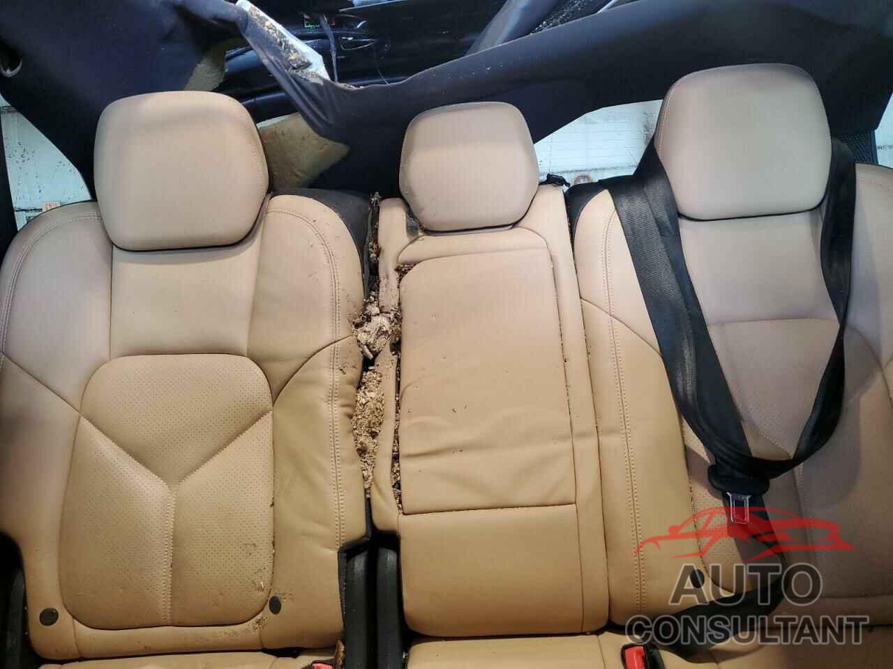 PORSCHE CAYENNE 2016 - WP1AA2A29GLA09185