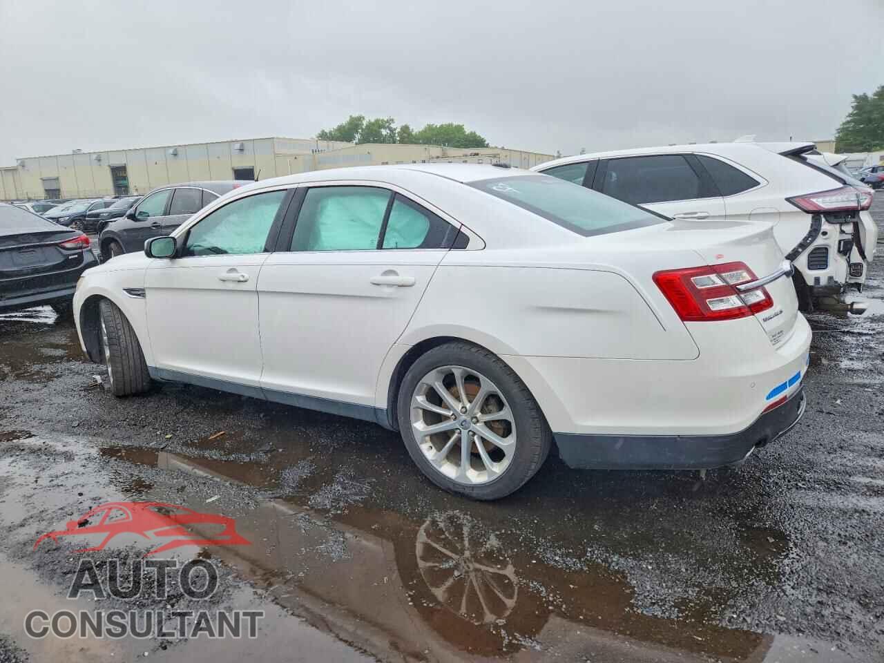 FORD TAURUS 2013 - 1FAHP2F84DG133287