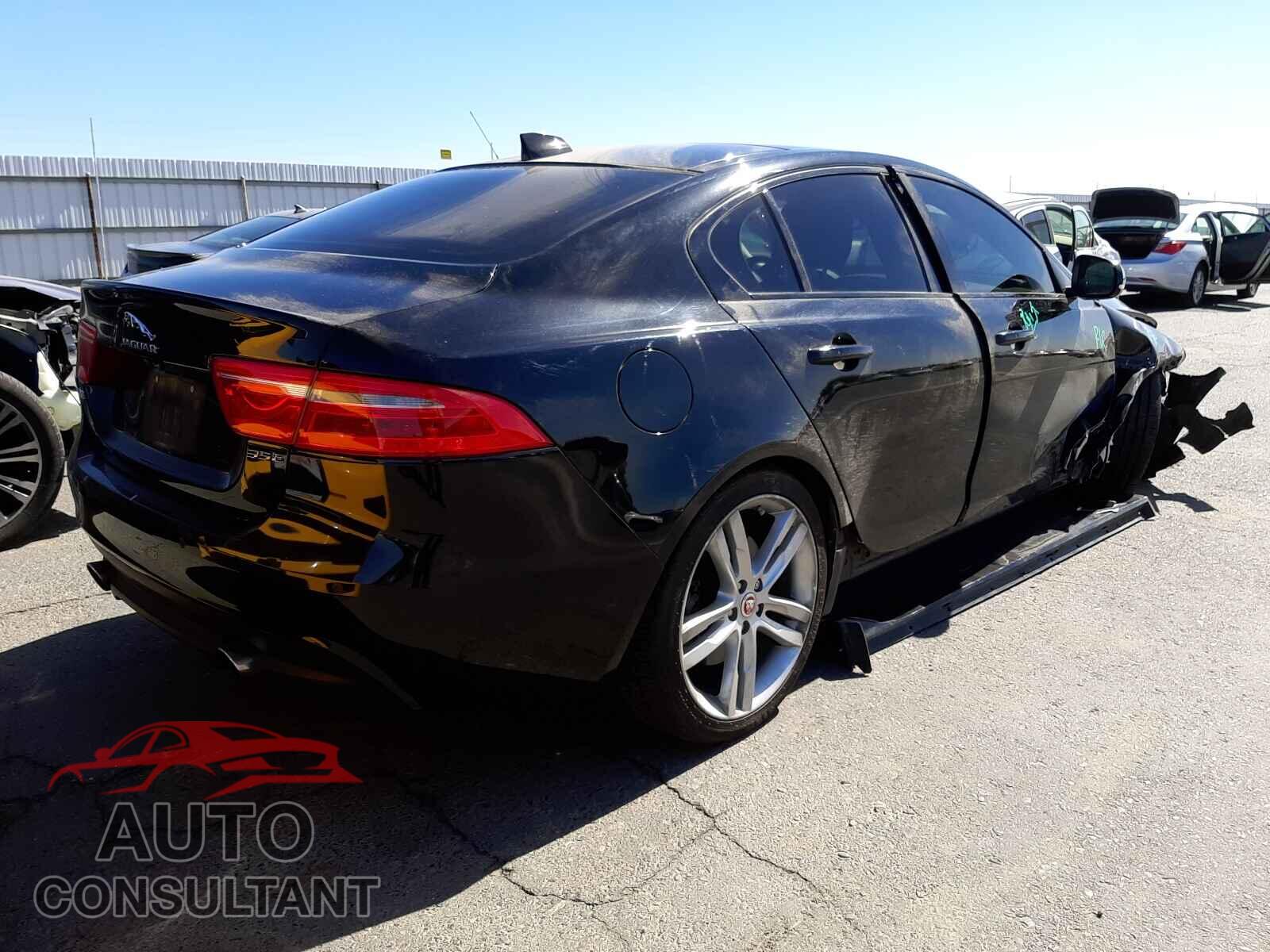 JAGUAR XE 2017 - SAJAE4BV3HCP11497