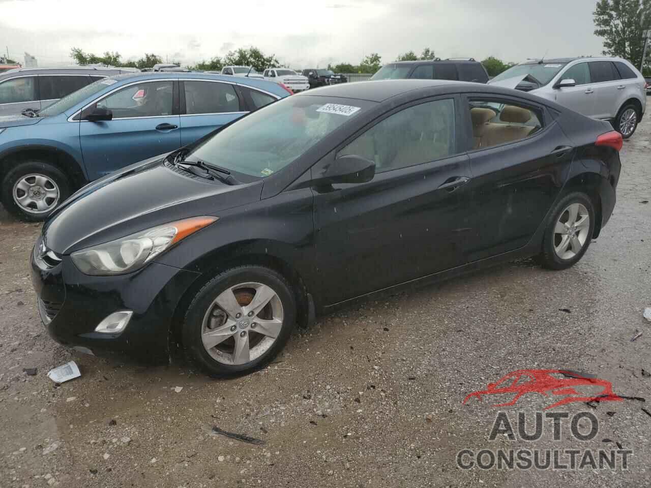 HYUNDAI ELANTRA 2013 - KMHDH4AE8DU929598