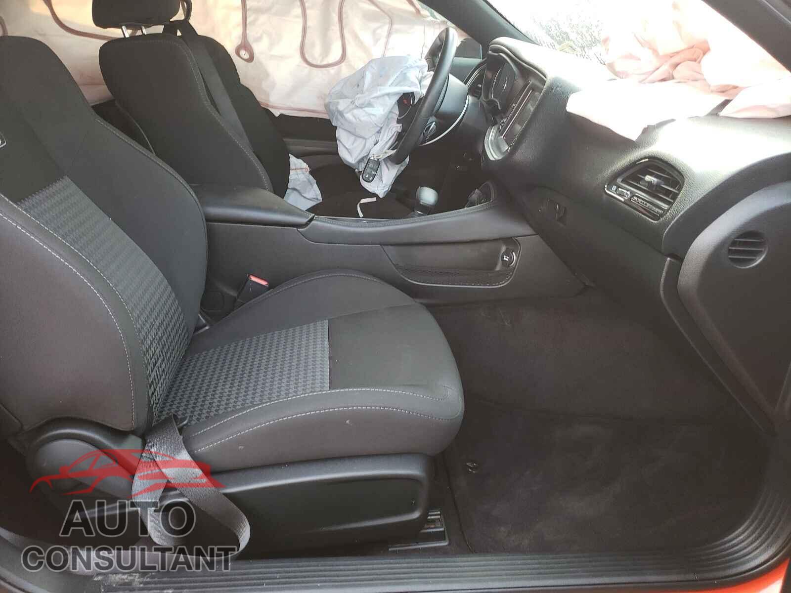 DODGE CHALLENGER 2018 - 2C3CDZFJ8JH332615