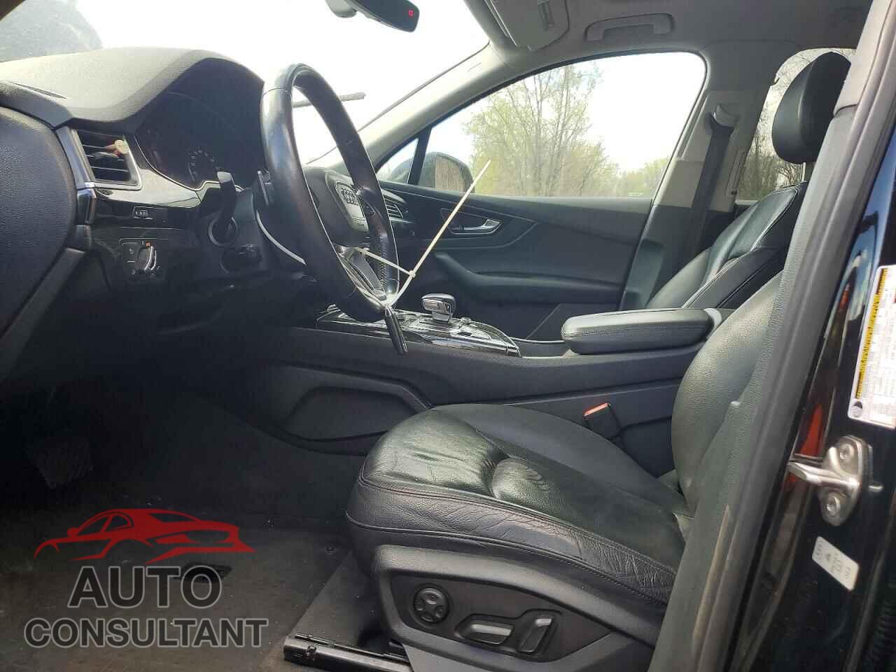 AUDI Q7 2017 - WA1AAAF76HD001521