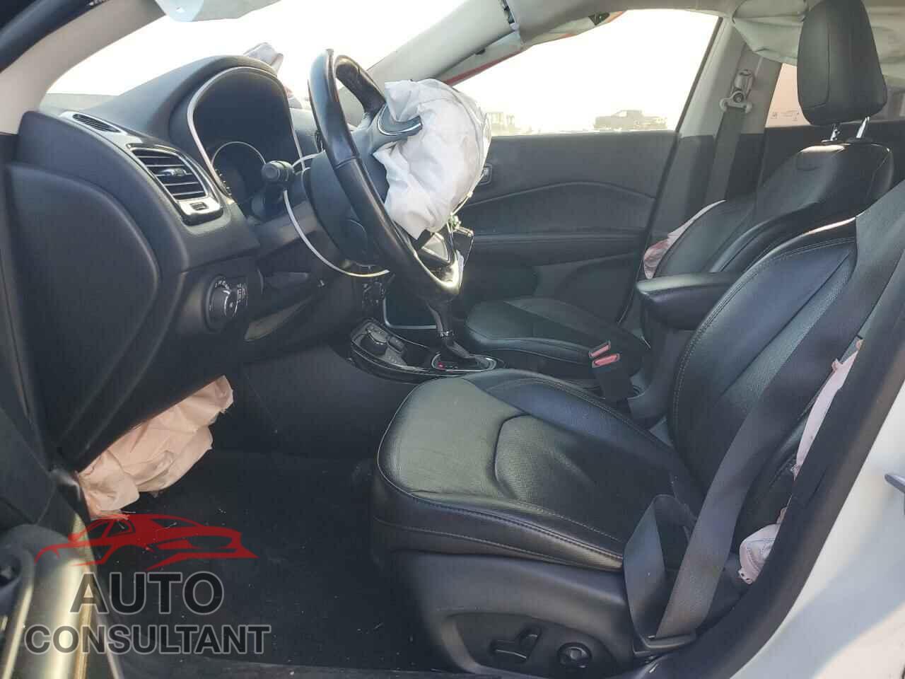 JEEP COMPASS 2020 - 3C4NJDCB8LT156673