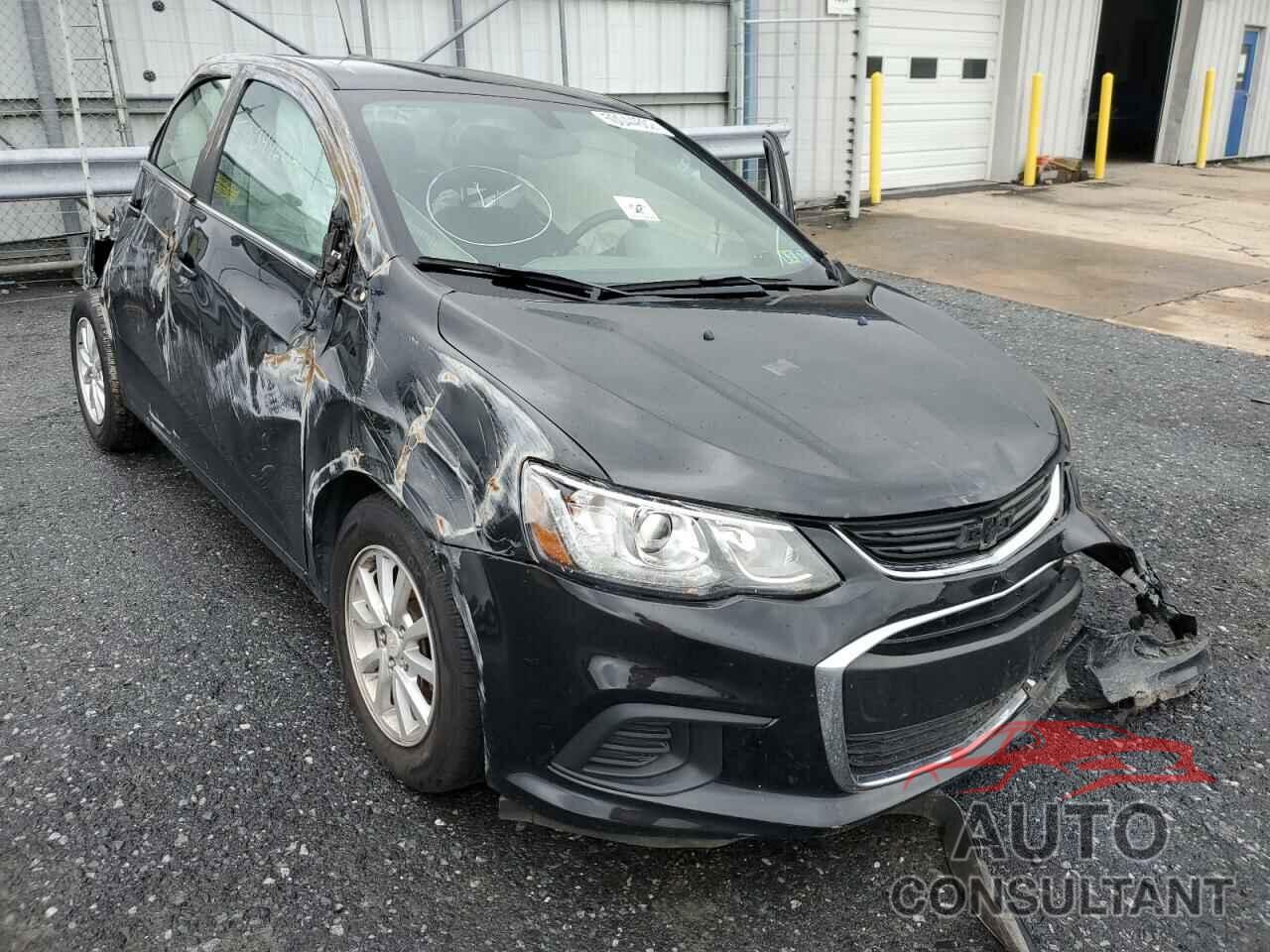 CHEVROLET SONIC 2017 - 1G1JD5SG7H4161135