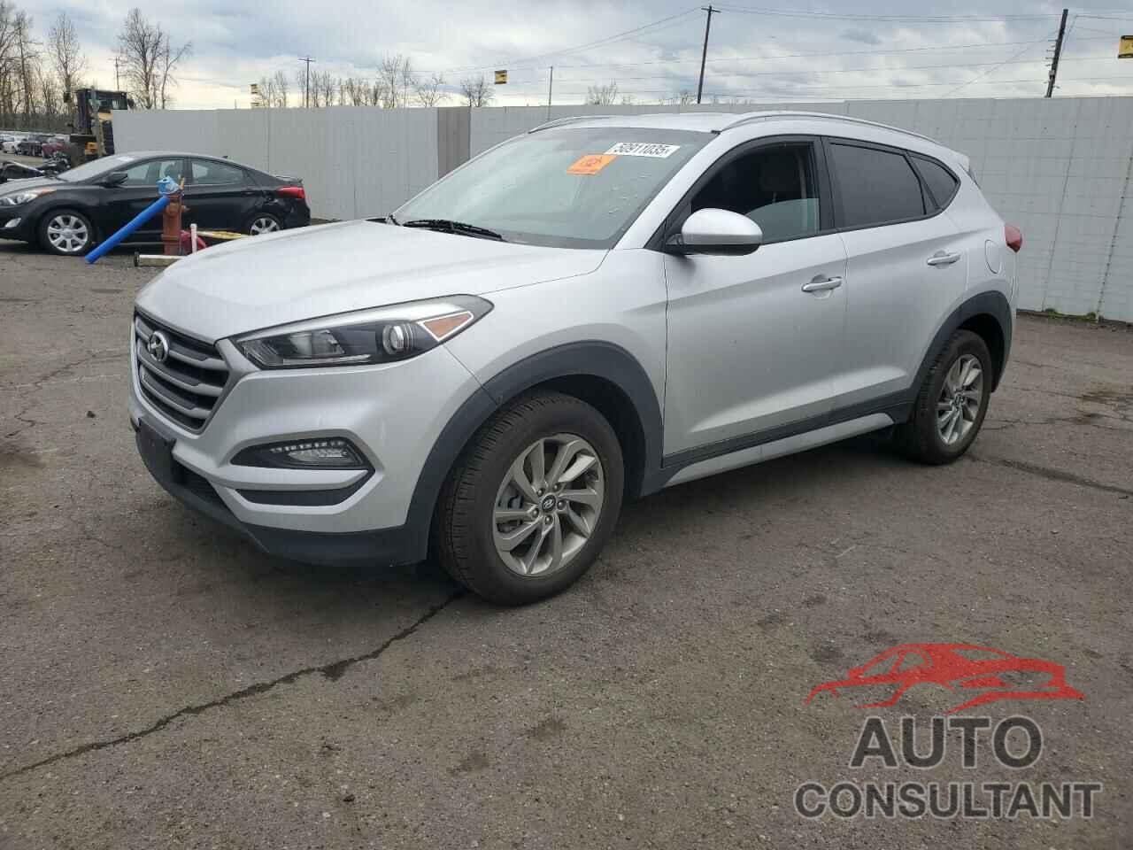 HYUNDAI TUCSON 2018 - KM8J3CA43JU645083