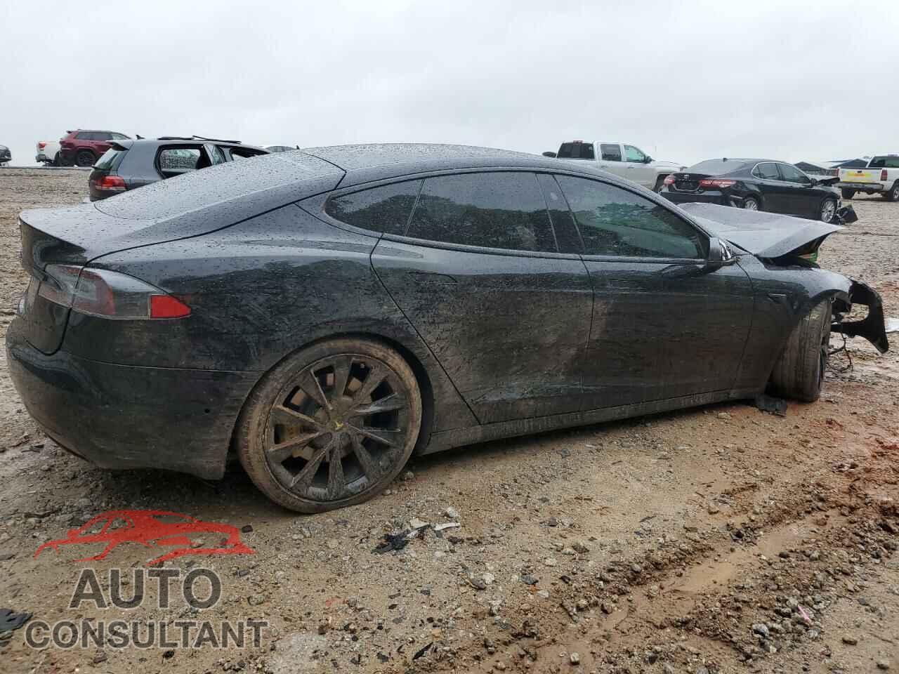 TESLA MODEL S 2020 - 5YJSA1E24LF399975