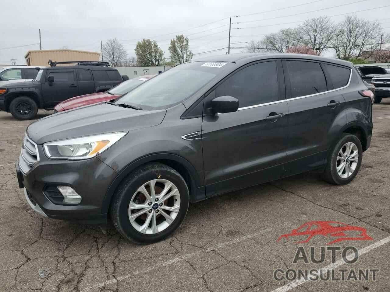 FORD ESCAPE 2017 - 1FMCU0GD8HUB99695