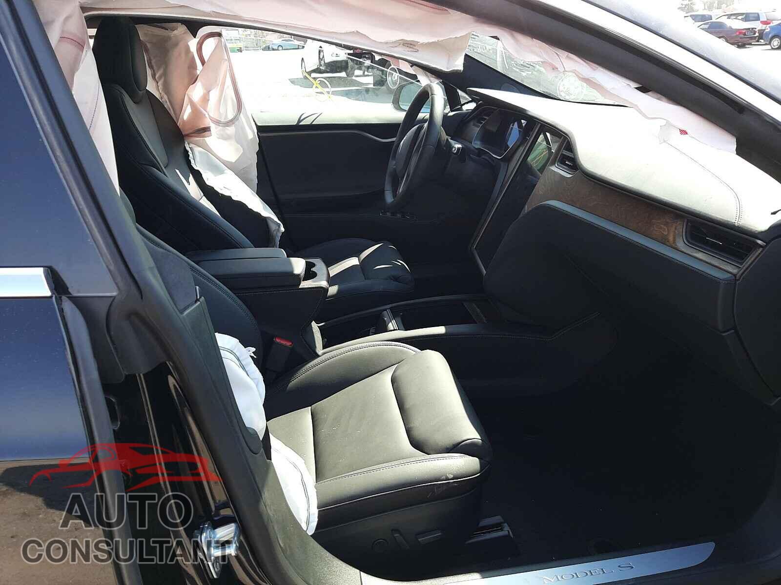 TESLA MODEL S 2020 - 5YJSA1E23LF402560