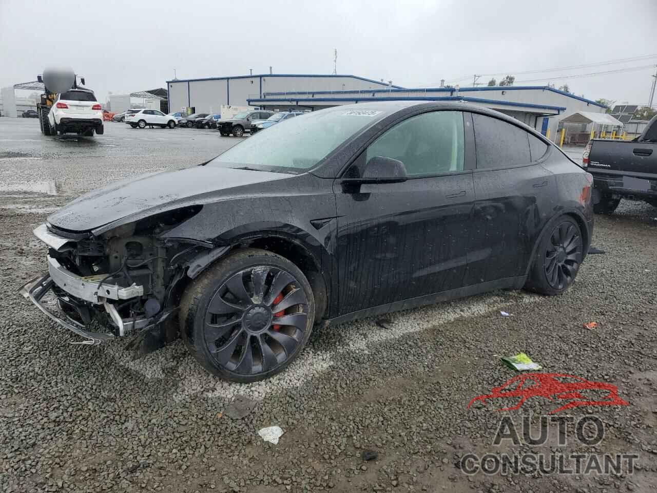 TESLA MODEL Y 2021 - 5YJYGDEFXMF252400