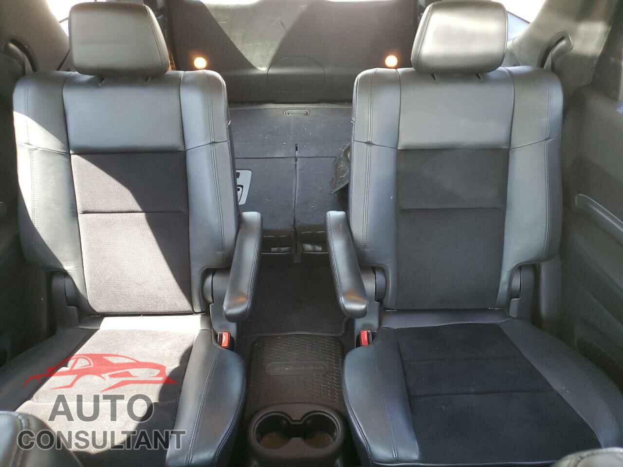 DODGE DURANGO 2018 - 1C4RDJDG3JC404905