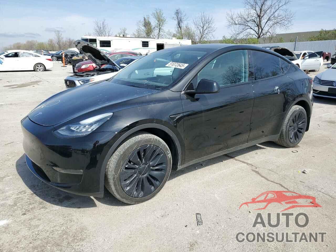 TESLA MODEL Y 2023 - 7SAYGDEE0PA036986