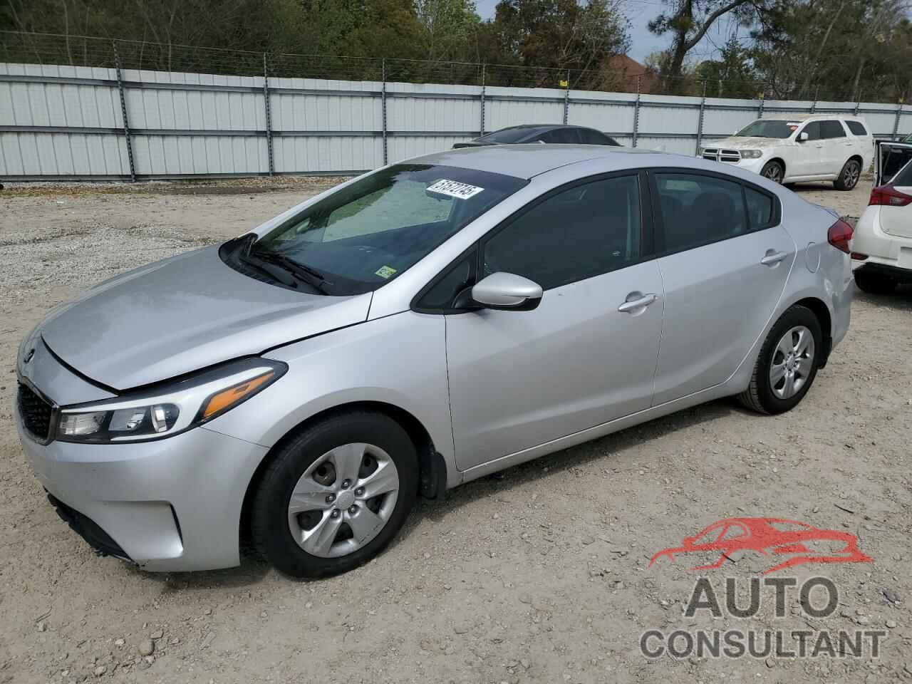 KIA FORTE 2017 - 3KPFK4A79HE027336