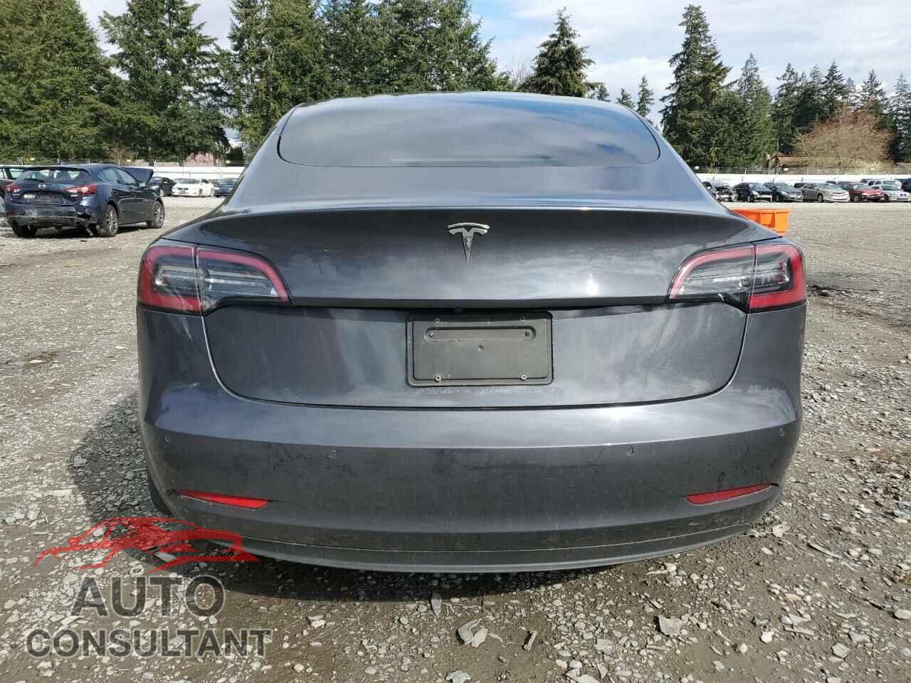 TESLA MODEL 3 2021 - 5YJ3E1EA3MF017744