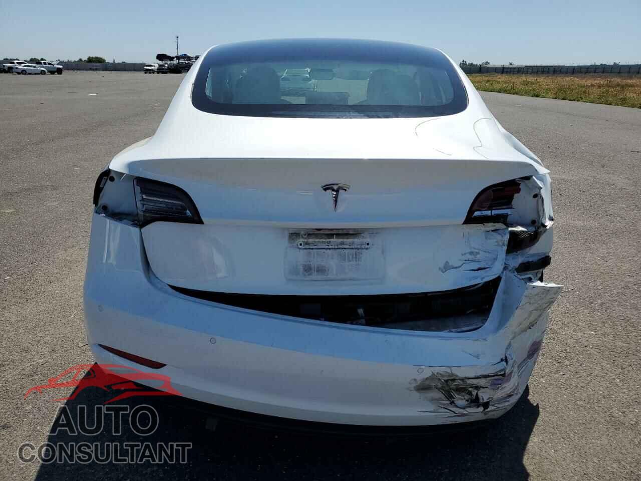 TESLA MODEL 3 2019 - 5YJ3E1EA7KF417741