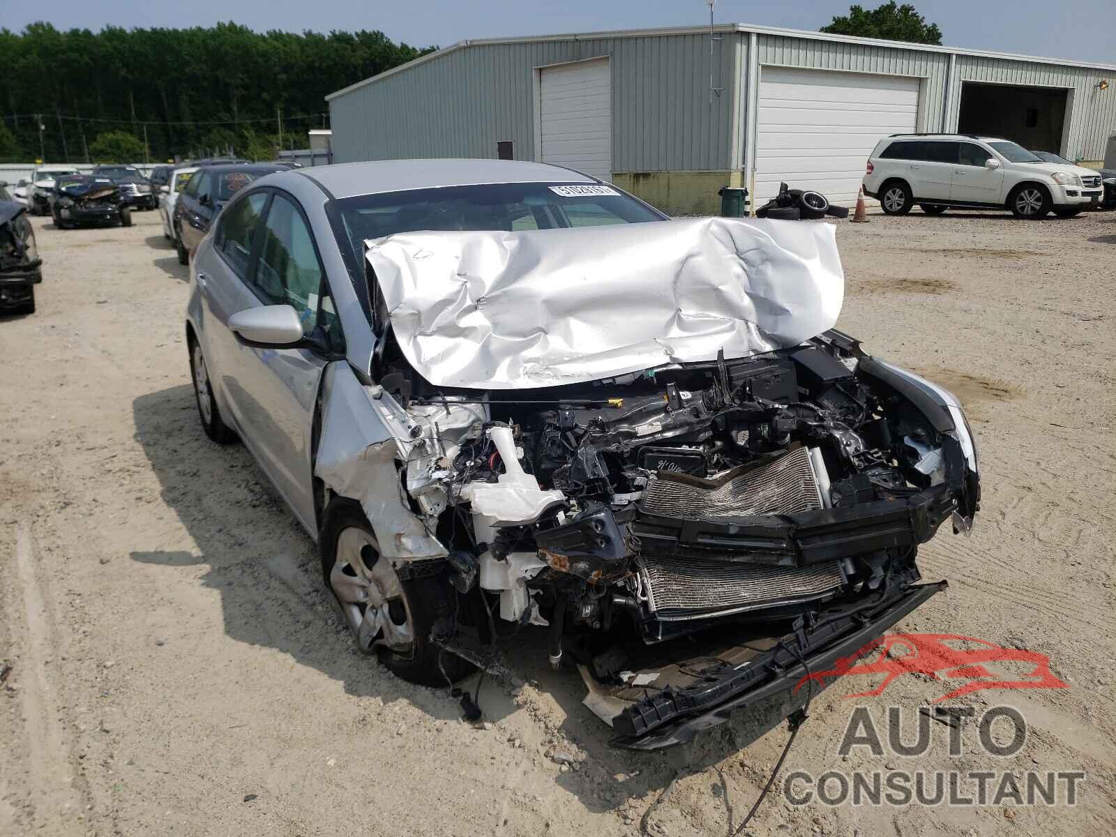 KIA FORTE 2017 - 3KPFL4A71HE082683