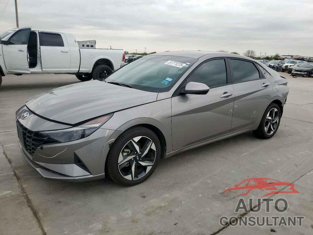 HYUNDAI ELANTRA 2023 - KMHLS4AG6PU443567